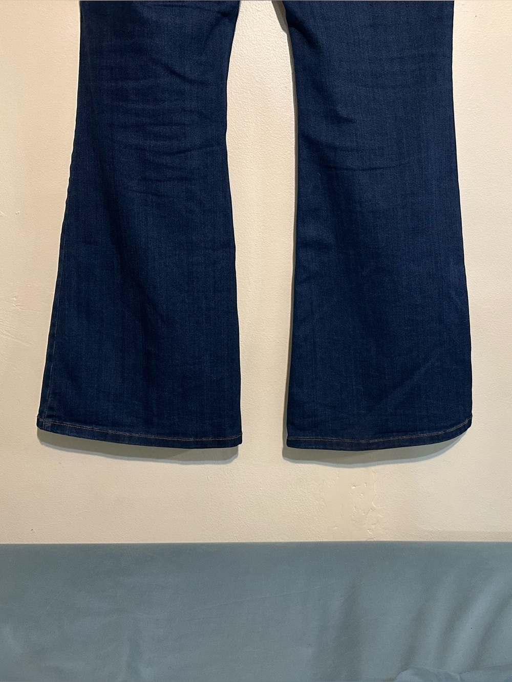 Dark Wash Flair Jeans - Picture 5 of 7